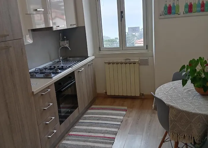 Splendida Vista Golfo, Con Parcheggio - Naonbnb アパート トリエステ