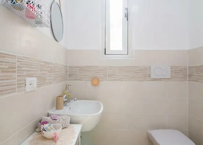 Splendida Vista Golfo, Con Parcheggio - Naonbnb アパート トリエステ